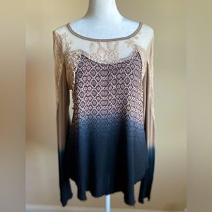 Gimmicks by BKE (Buckle) sheer long sleeved top